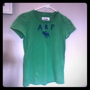 Like new medium Abercrombie T-shirt